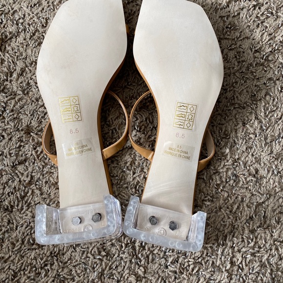 NWB Jeffrey Campbell Sandals Nude Size 8.5 - Picture 5 of 6